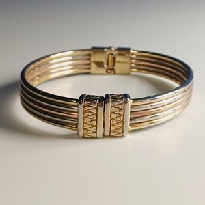 multicolored clasp bracelet